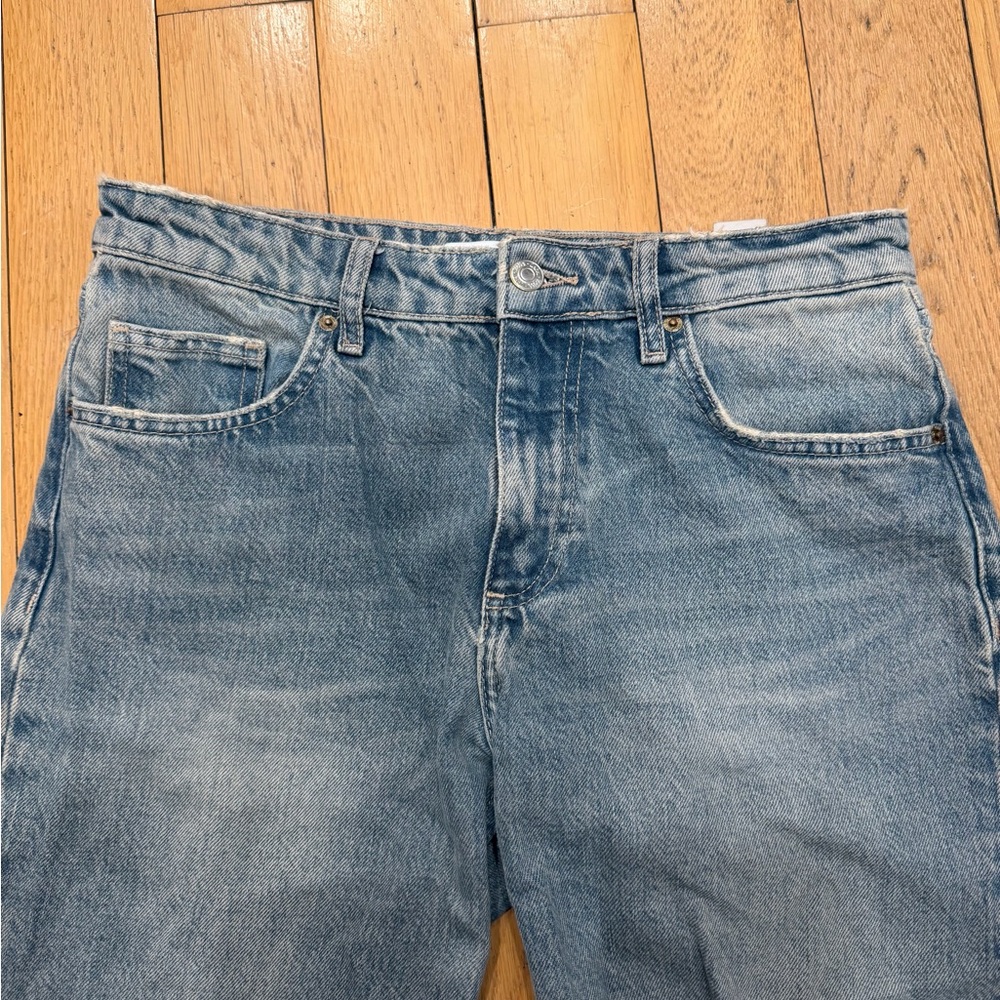 Zara Mid Rise blue jeans - Picture 2 of 5